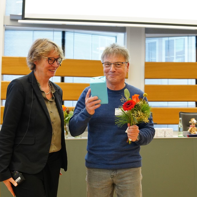 Tagungsbilder im Landeshaus (vergrößerte Bildansicht wird geöffnet)